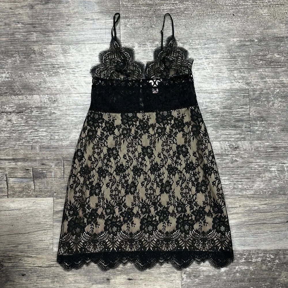 Victoria’s Secret dress - Picture 2 of 8